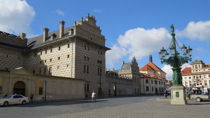 (88) Prague - Hradcany Square.JPG
